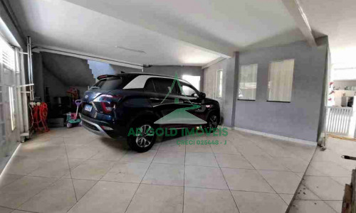 Oportunidade Única! Casa de Esquina Mobiliada com Lazer Completo – Pronta para Morar!