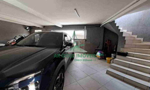 Oportunidade Única! Casa de Esquina Mobiliada com Lazer Completo – Pronta para Morar!