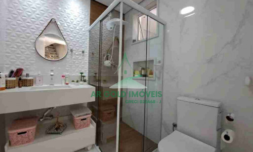 Oportunidade Única! Casa de Esquina Mobiliada com Lazer Completo – Pronta para Morar!