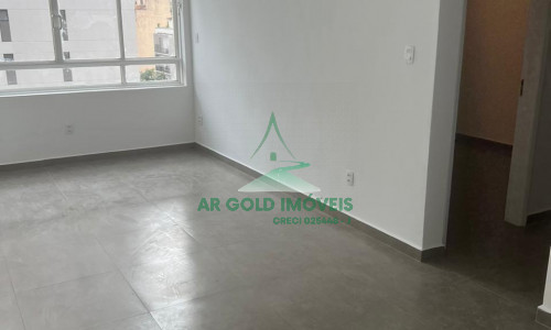 Lindo Apartamento Reformado na Rua Amaral Gurgel – Esquina com Rua Consolação