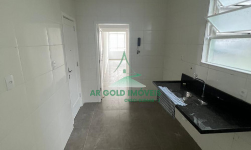 Lindo Apartamento Reformado na Rua Amaral Gurgel – Esquina com Rua Consolação