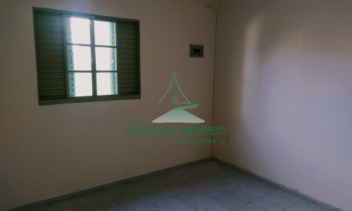 Oportunidade de Investimento com Renda Garantida em Vila Guedes, São Paulo!