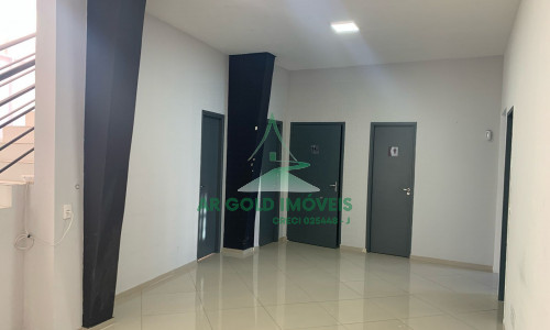 Imóvel Comercial Ideal para Clínica Médica – Pronto para Atender!