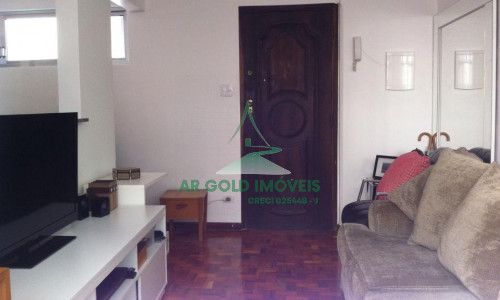 Oportunidade Única! Apartamento Térreo de 3 Dormitórios no Coração do Alto de Pinheiros!