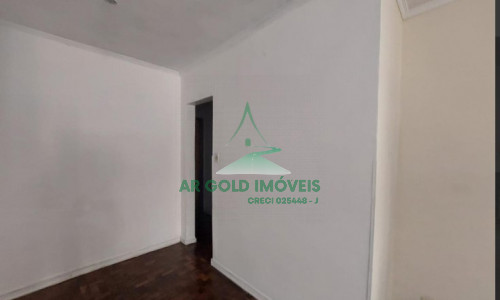 Oportunidade Única – Sobrado Espaçoso em Pinheiros, Rua Antônio Bicudo!