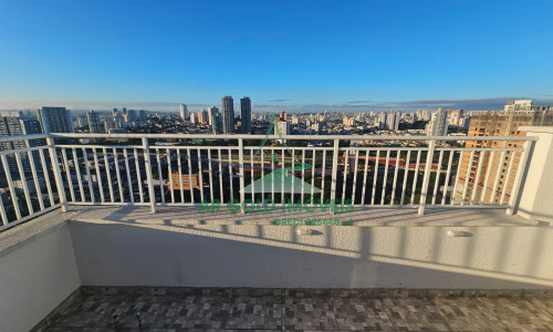 COBERTURA TÉRREA A 400m DO METRÔ VILA MATILDE!