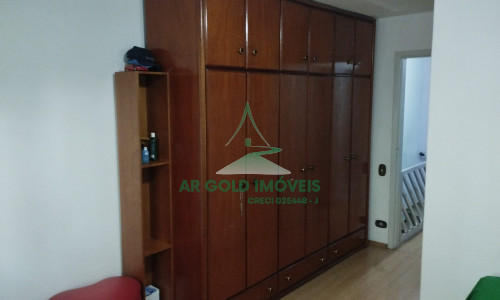 Casa Ampla e Aconchegante a 200m do Metrô Morumbi – Conforto, Espaço e Localização Privilegiada!