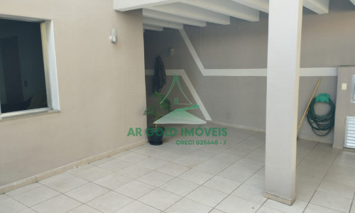 Casa Ampla e Aconchegante a 200m do Metrô Morumbi – Conforto, Espaço e Localização Privilegiada!