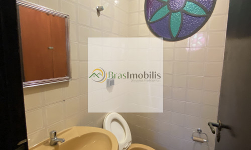 Oportunidade Imperdível! Imóvel com 3 residências no mesmo terreno – ideal para morar e investir!