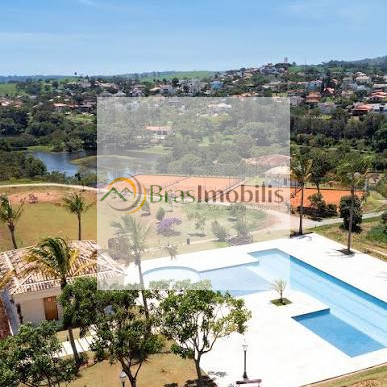 Amplo imóvel à venda em Santa Cecília! 2 quartos, ótima localização e fácil acesso. Confira!